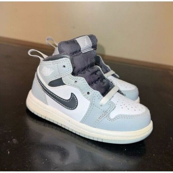 Nike Air Jordan 1 Mid Light Smoke Grey Black 640735-078 Toddler TD Size 7C - Picture 1 of 6